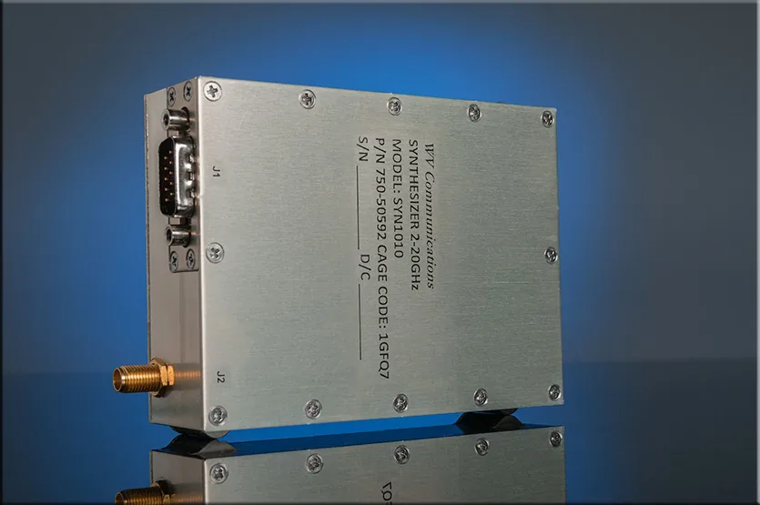 2–20 GHz High-Speed Synthesizer with Built-in Chirp